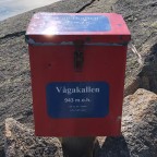 On the summit of the Vågakallen