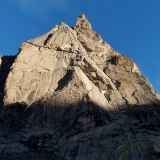 ... dann steht sie direkt vor uns und wir erhalten einen ersten Blick auf die Tour Voie Madier (Foto: JP)