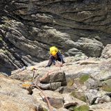 ... auch an Schuppen und Rissen wird geklettert